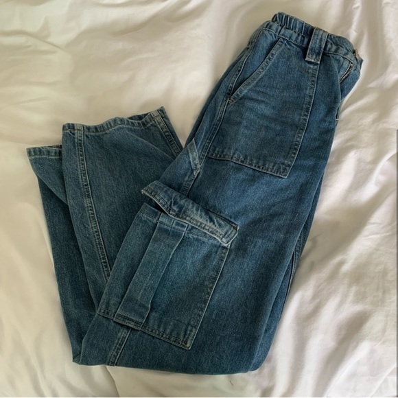 Urban outfitters cargo pants - Picture 2 of 2